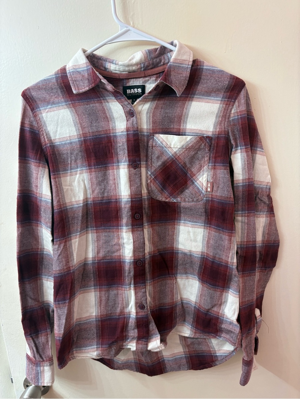BASS Women's Burgundy Plaid Button-Down Shirt